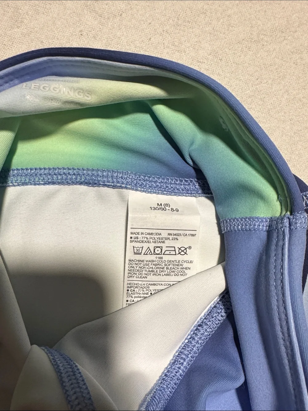 NWOT Old Navy Girls Blue & Green Ombre Active Set